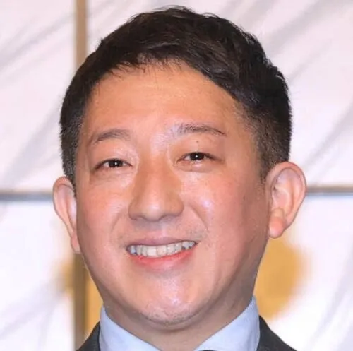 最近、お笑いグループサバンナのメンバー、高橋さんが後輩をいじ...